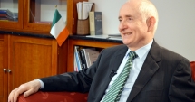 Stire din Cultură-Educație : Ambasadorul Irlandei la București,  în vizită la Universitatea "Ovidius"