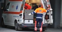 Stire din Actualitate : Ambulanță oprită de polițiști ca să treacă o coloană oficială