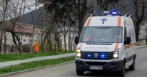 Stire din Eveniment : Bărbat de 65 de ani, decedat după ce a fost lovit de o ambulanță