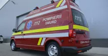 Stire din Eveniment : Accident teribil pe o șosea din Capitală. O mașină a intrat pe trotuar și a lovit doi pietoni