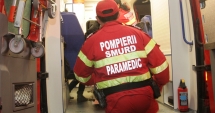 Stire din Eveniment : TRAGEDIE RUTIERĂ. O femeie a murit după ce o mașină a lovit un parapet și s-a răsturnat