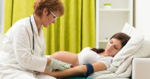 Stire din Sănătate : Amniocenteza, recomandată femeilor trecute de 35 de ani
