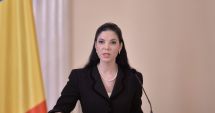 Stire din Politică-Administrație : Ana Birchall: "Am votat cu încrederea că România are şansa să fie scoasă din ghearele corupţiei organizate"
