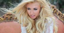 Stire din Monden : Andreea Bălan lămurește tot. S-a logodit sau nu?