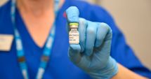 Stire din Social : VIDEO / Angajaţii Spitalului Judeţean Constanţa, vaccinaţi împotriva COVID-19