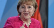 Stire din Actualitate : Merkel: Reformele inițiate de Franța și Italia sunt insuficiente