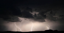Stire din Social : ALERTĂ meteo: Cod galben de furtuni timp de două zile/ HARTA zonelor vizate