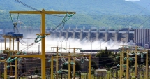 Stire din Economie : ANRE: Plafonarea prețurilor la energie este imposibilă!