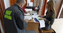 Stire din Eveniment : "Panama Papers". ANAF investighează informațiile despre românii care și-au ascuns AVERILE