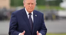 Stire din Actualitate : Raport medical: Donald Trump este apt pentru funcție și se află într-o stare de sănătate excelentă