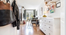 Stire din Diverse : Apartament mic? Există soluții să-l faci mai mare