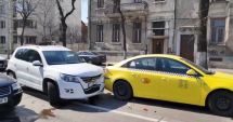 Stire din Eveniment : A provocat  un accident  cu victime  și a fugit. Șoferița are antecedente penale