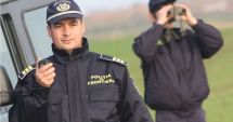 Stire din Eveniment : 30 de migranți, descoperiți într-o pensiune dezafectată. Ce spune Poliția de Frontieră