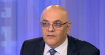 Stire din Social : Arafat: Medicamentele nu se cumpără de pe internet sau de pe tarabe. Omul le ia și crede că se tratează, s-ar putea să-i facă mai rău