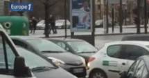 Stire din Actualitate : TEROARE ÎN FRANȚA. Tânăr înarmat, arestat în zona magazinului din Place de Vincennes / VIDEO