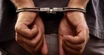 Stire din Eveniment : Arestat după ce a condus  fără permis și a fugit de poliție