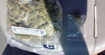 Stire din Eveniment : Arestat după ce a fost prins cu peste 100 de grame de cannabis în mașină