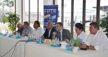 Stire din Politică-Administrație : "Ar fi bine ca plajele să revină în administrarea primăriilor"