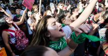 Stire din Actualitate : Argentina, revoluția femeilor: Dezbatere istorică în Senat pentru legalizarea avortului