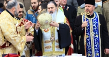 Stire din Eveniment : Arhiepiscopul Tomisului, prădat de hoți. A rămas fără engolpion
