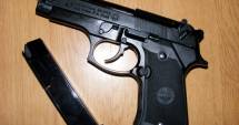 Stire din Eveniment : ARME CONFISCATE de polițiști