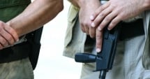 Stire din Actualitate : Jurnalistul de la Sky News:  "Dacă traficanții de arme au jucat teatru, merită un Oscar. Sunt cei mai buni actori"