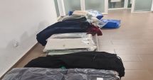 Articole vestimentare în valoare de 31.000 de lei, confiscate la Vama Veche