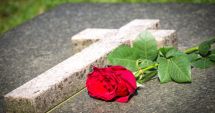 Stire din Social : Se pregătește lansarea unei asigurări de înmormântare. Avem a treia cea mai mare rată a mortalității din lume