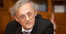 Stire din Eveniment : Președintele Colegiului Medicilor din România, CONDAMNAT