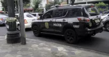 Stire din Actualitate : Un adolescent de 13 ani a deschis focul într-o școală și a împușcat mortal două persoane