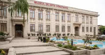 Stire din Cultură-Educație : Atelier de creație la Muzeul de Artă Constanța. Liceenii descoperă istoria prin grafică