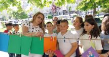 Stire din Cultură-Educație : Atelier de lectură, în Parcul Central din Năvodari, cu povești la iarbă verde