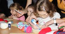 Stire din Cultură-Educație : Ateliere de creație  la Muzeul de Artă Populară