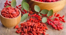 Stire din Sănătate : Atenție, fructele goji se consumă cu moderație!