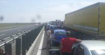 Stire din Eveniment : Atenție șoferi! Trafic blocat pe A2, spre Constanța