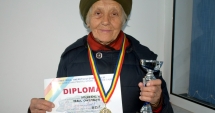 Stire din Sport : Atleta veterană Veronica Negreanu a terminat Crosul Unirii în uralele asistenței