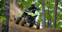 Stire din Eveniment : Amenzi usturătoare pentru 10 turişti după ce au intrat cu ATV-urile într-o zonă interzisă