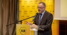 Stire din Politică-Administrație : Alianţa pentru Uniunea Românilor intră în grevă parlamentară
