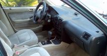 Stire din Actualitate : Cele mai INUTILE dotări AUTO pe care unii producători încă le folosesc