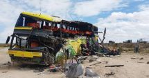 Stire din Actualitate : 37 de morţi, printre care opt copii, după ce două autobuze de pasageri s-au ciocnit pe o autostradă