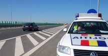 Stire din Eveniment : Tânăr de 26 de ani, prins de radar cu 204 km/h, pe autostradă
