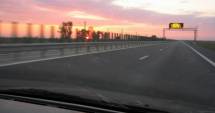 Stire din Eveniment : Teribilist pe Autostradă. PRINS CU 203 km/h. Ce amendă a primit