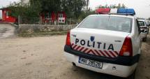 Stire din Eveniment : Autoutilitară cu numere expirate, pe străzile din Hârșova
