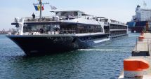 Stire din Economie : „Avalon Passion” a făcut prima escală în portul Constanța