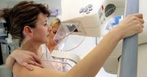 Stire din Sănătate : Avantajele și riscurile mamografiei