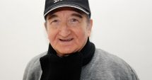 Stire din Sport : "Avea reflexe uluitoare, sărea și reținea mingea de la «păianjen»!"