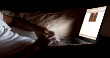 Stire din Eveniment : Avertismentul Poliției! Pedofilii și infractorii vă pândesc familia pe Facebook. Cum acționează și ce greșeli așteaptă să faceți