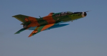 Stire din Eveniment : MIG PRĂBUȘIT LÂNGĂ CONSTANȚA / Pilotul se numește Adrian Stancu. Surse autorizate: "Avionul s-ar fi prăbușit din cauza unui pescăruș"