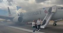 Stire din Actualitate : Panică la aterizarea unui avion, după explozia cauciucurilor: pasagerii, evacuați pe tobogan