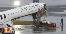 Stire din Actualitate : Tragedie aviatică. Doi piloți au murit după coliziunea unui avion cu o autospecială
